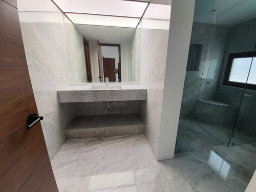 Espectacular Casa Nueva En Venta Bosques De Las Lomas. Urge