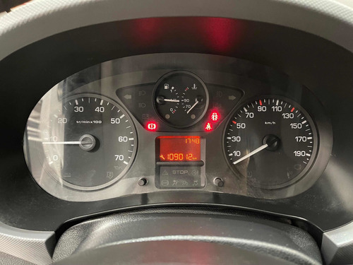 Imagen 8 de 13 de Peugeot Partner 1.6 Hdi Mt 2016