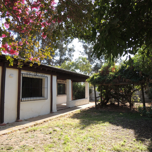 Linda Casa Estilo Mexicano En Olmue,sector Las Cruces 2 Dorm
