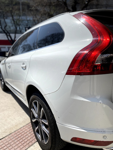 Volvo XC60 2.5 T5 Momentum