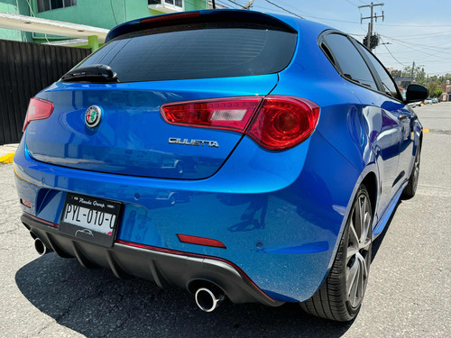 Alfa Romeo Giulietta 1.8 Quadrifoglio Verde Ddct At