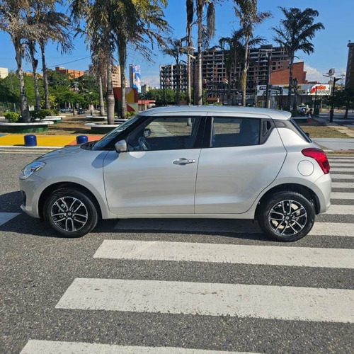 Suzuki Swift Glx 2024