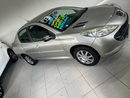 Peugeot 207 1.4 Xr Flex 5p