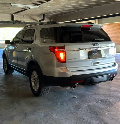 Ford Explorer Limited
