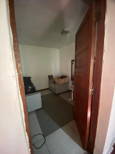 En Venta Casa. Un Piso, 4d, 2b, Comuna De Santiago