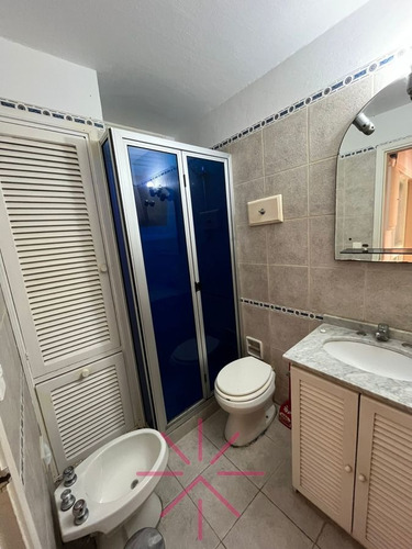 Imagen 9 de 13 de Venta Apartamento 2 Dormitorios Edificio Islamar. Playa Brava - Punta Del Este