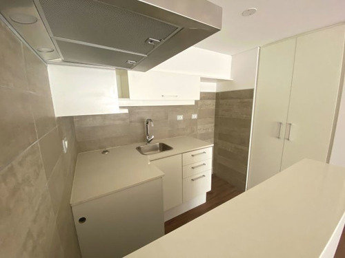 Venta De Apartamento, 2 Dormitorios, La Blanqueada U3031