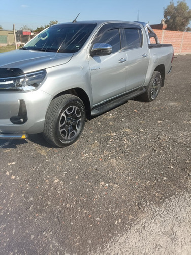 Toyota Hilux Pick-Up 2.8 Cd Srx 204Cv 4X4 At
