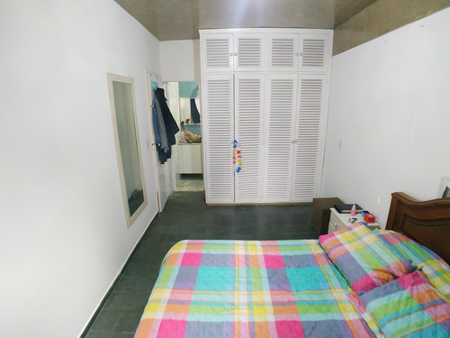 Imagem 8 de 20 de Apartamento Á Venda -r$330 Mil - 3 Dormitórios - 1 Suíte - Vaga - Sacada - Praia Das Astúrias - Guarujá/sp - Ap05028 - 67628536