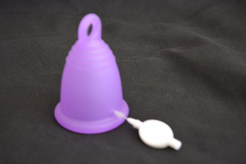Copa Menstrual Meluna De Alemania Y Cepillo De Limpieza