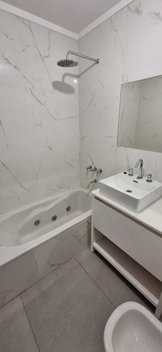Departamento En Venta Ubicado En Villa Luro, Capital Federal, Buenos Aires