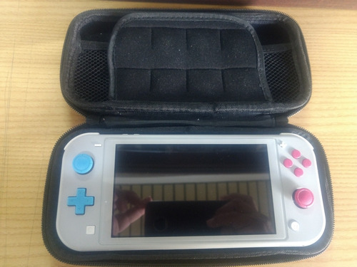 Nintendo Switch Lite Edición Pokémon En Excelente Estado
