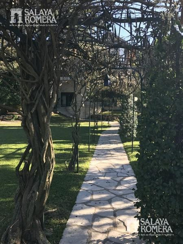 Imagen 6 de 23 de Venta - Casa - Olivos - 6 Dormitorios