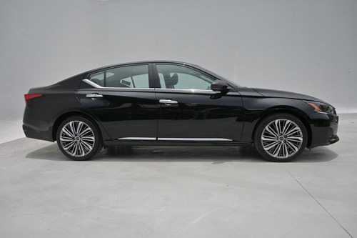 Nissan Altima 2.0 Sr Turbo Cvt