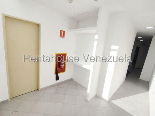 Oficina En Alquiler Lomas De La Lagunita Mls #26-480 Francis Zeppieri