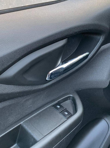 Imagem 14 de 15 de Chevrolet Prisma 1.4 Mpfi Lt 8v Flex 4p Manual