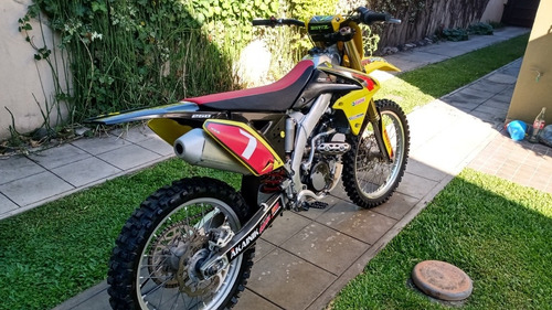 Suzuki Rmz