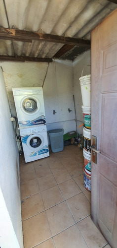 Excelente Casa, Comoda Y Moderna Con Cocheras