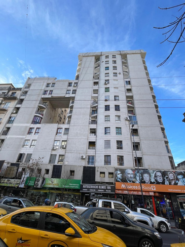Departamento 2 Dormitorios Con Balcon En Alquiler - B° Centro