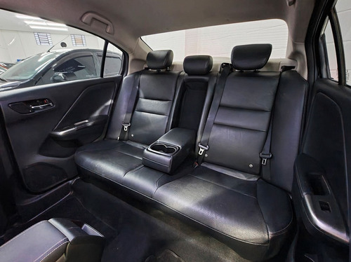 Imagem 14 de 15 de Honda City 1.5 Exl 16v 2015
