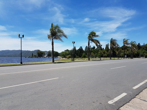 Locales En Venta - En Plena Costanera De Villa Carlos Paz, Gran Vista Al Lago ! Unidades De Entrega