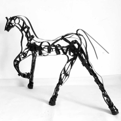 Esculturas De Caballos De Hierro (30cm) - Arte Y Decoración