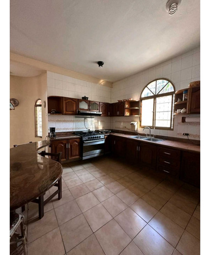 Venta Casa. Sector Planta Vieja. Las Delicias. Maracay Aragua