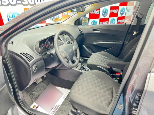 Imagem 7 de 11 de Hyundai Hb20 1.6 Comfort Plus 16v Flex 4p Automático
