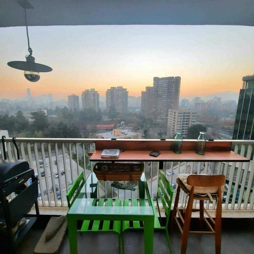 Imagen 1 de 10 de Departamento Con Vista Despejada En Excelente Barrio.