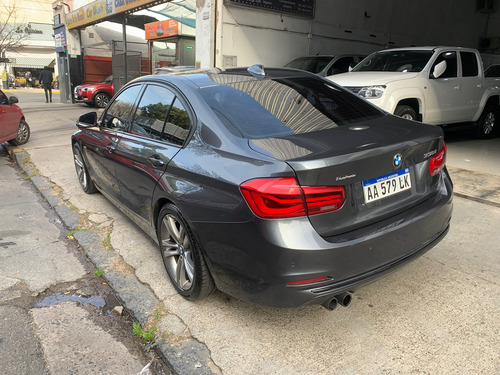 BMW Serie 3 3.0 330i Sedan Sport Line 252cv