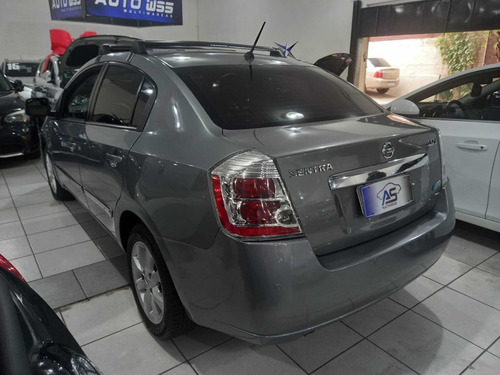 Imagem 4 de 10 de Nissan Sentra 2012 2.0 S Flex Aut. 4p