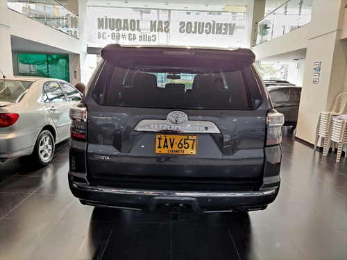 Toyota 4runner 4000cc Automatica 4x4 2015
