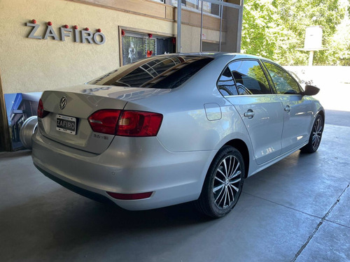 Imagen 8 de 14 de Volkswagen Vento 2014 2.0 Sportline Tsi 200cv Bi-xenon Dsg