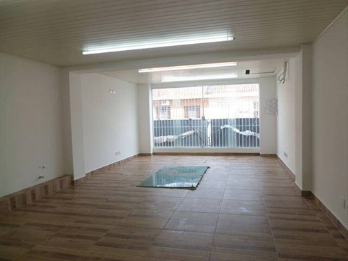 Imagem 5 de 26 de Loja Ampla 220 M² Área Util Sendo Térreo E 1° Andar Bem No Centro De São Vicente Exelente Para Lojas Grandes Ou Clinica Médica Ou Laboratório Médico E Ou Também Serve Para Cartorio Situado Em Rua De