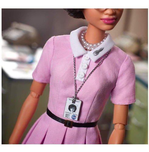 Imagem 7 de 7 de Barbie Signature Collector Katherine Johnson Mattel Ms