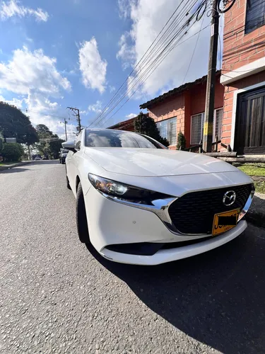 Mazda 3 2.0 Prime