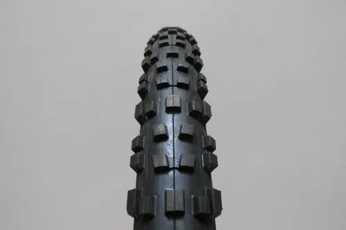 Kenda kinetics 26 x 2.10 best sale