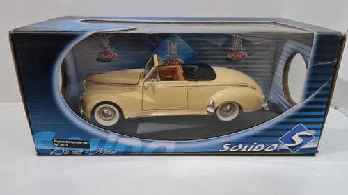 1/18 Solido Peugeot 203 Cabriolet 1954