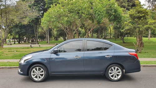 Nissan Versa 2015 1.6 Advance