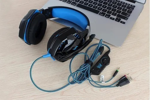 Auriculares gamer Kotion G2000 negro y azul con luz LED