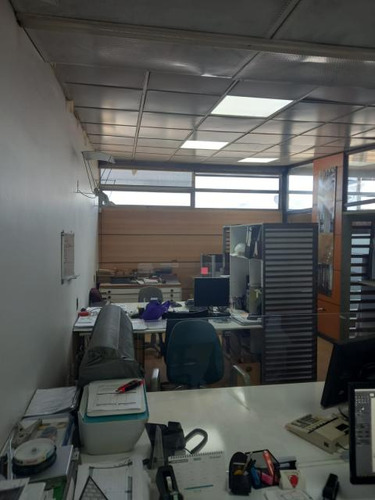 Bodega Fermin Vivaceta/metro Plaza Chacabuco