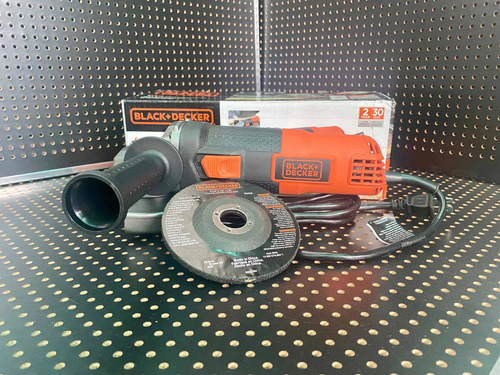 Esmeril Black&decker 4-1/2