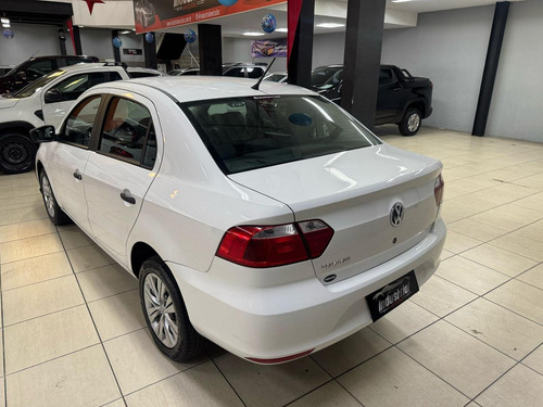 Volkswagen Voyage 1.6l Mb5