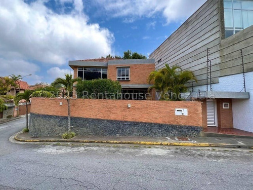 Casa En Venta Alto Hatillo En Calle Cerrada Mls #23-28255 Carmen Febles 22-01