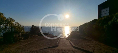 Casa En Venta De 1 Dorm. En Puchuncaví