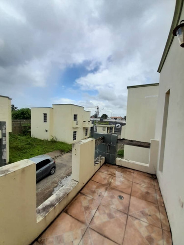 Imagen 15 de 21 de Townhouse En Venta - Juanico - Villas Bucare (3526)