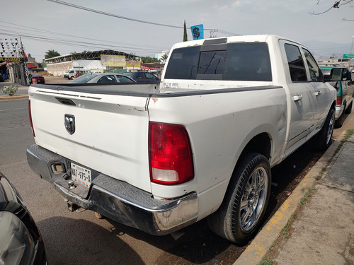 Dodge Ram 2500 5.7 Pickup Crew Cab Slt 4x2 Mt