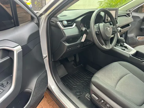 Toyota RAV4 2.5 Xle Hev 4X4 Cvt