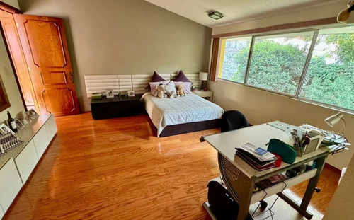 Una Casa Comoda, Iluminada Y Funcional Es Ideal Para Disfrutar De La Vida Diaria