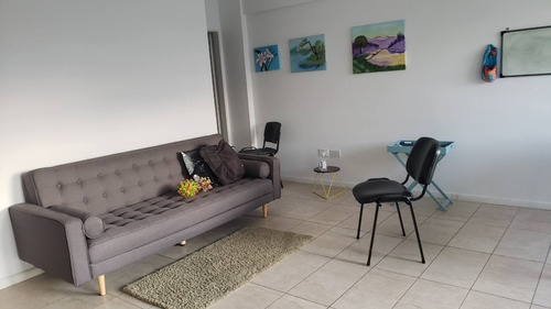Alquiler De Consultorio En Caseros Apto Profesional Modulo Psicologia Abogacia Contadora